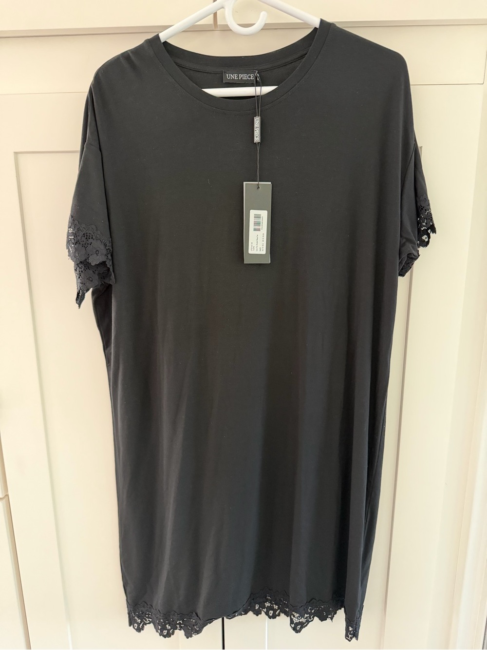 UNE Piece Black Lace-Trim Women's Modal Tee Nightie